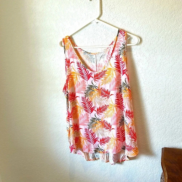 Ann Taylor Loft Palm Tree Camisole - Picture 1 of 3